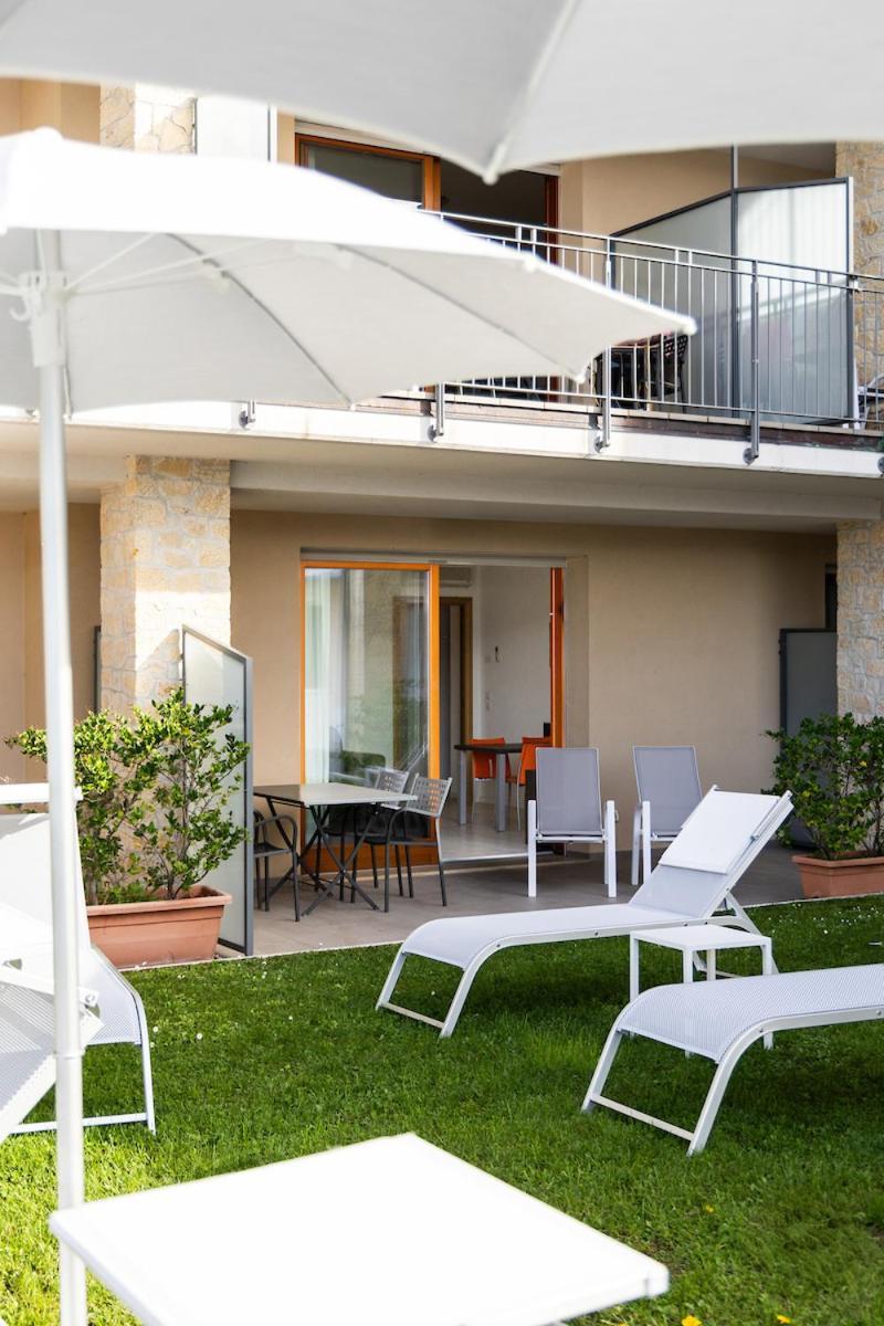 Residence La Corte Danese トッリ・デル・ベーナコ エクステリア 写真